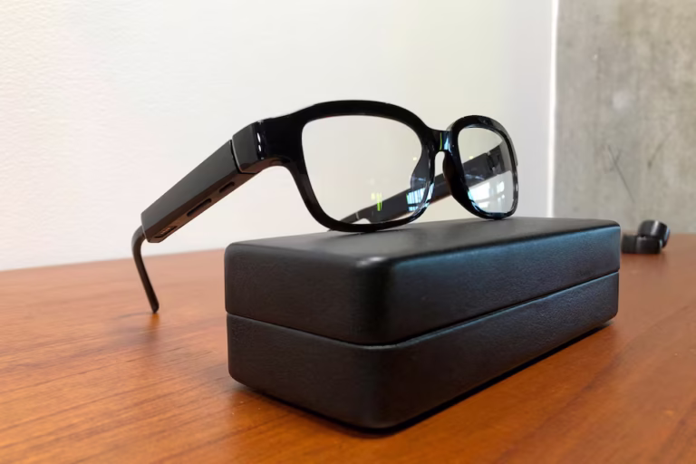 Amazon Launches Smart Eyeglasses Tech